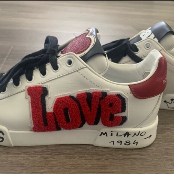 Authentic Dolce & Gabbana Graffiti Love sneakers - Picture 3 of 7